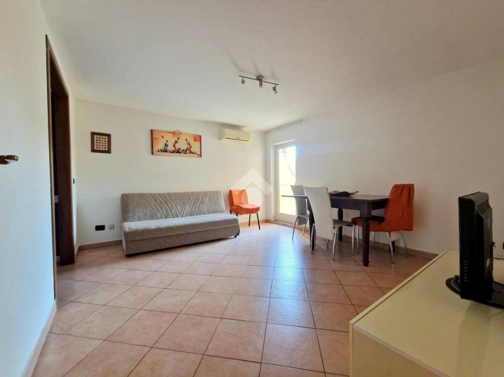 ufficio in vendita a Palermo in zona Malaspina/Palagonia