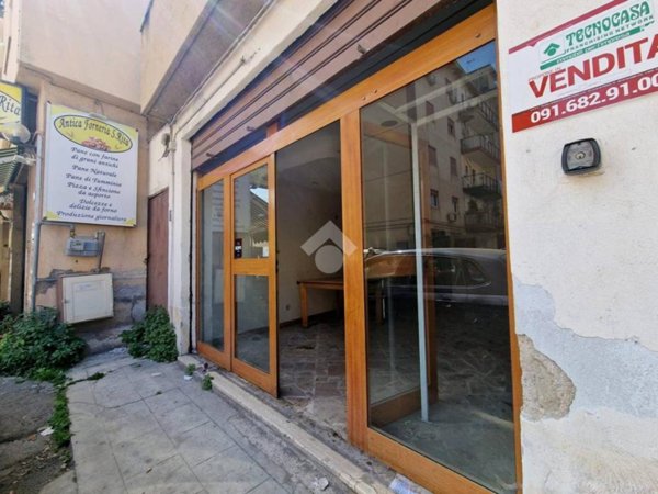 negozio in vendita a Palermo in zona Uditore