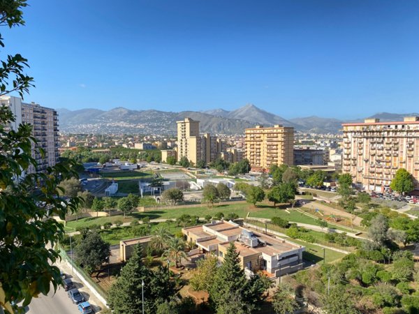 appartamento in vendita a Palermo in zona Oreto