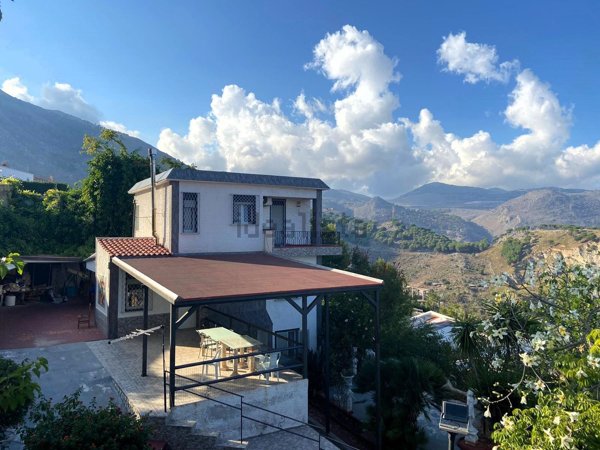 casa indipendente in vendita a Palermo in zona Baida