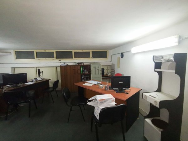 ufficio in vendita a Palermo in zona Sferracavallo