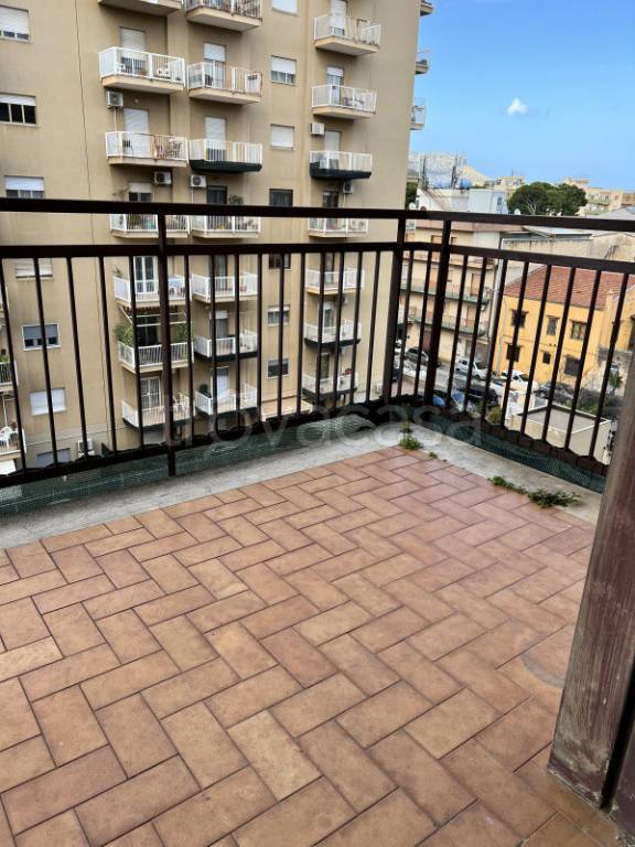 appartamento in vendita a Palermo in zona Pallavicino