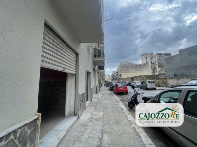 casa semindipendente in vendita a Palermo in zona Zisa