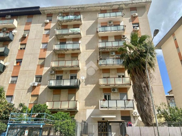 appartamento in vendita a Palermo in zona Baida