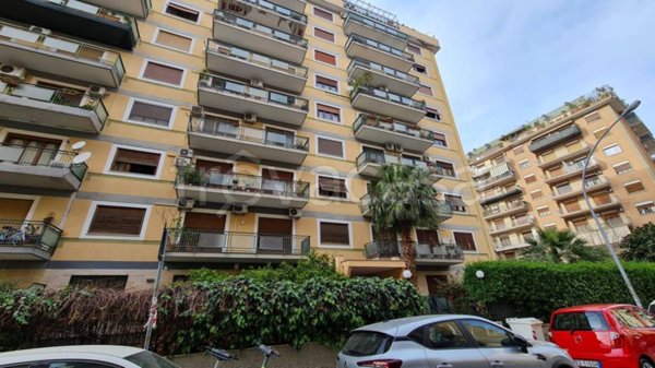 appartamento in vendita a Palermo in zona Politeama