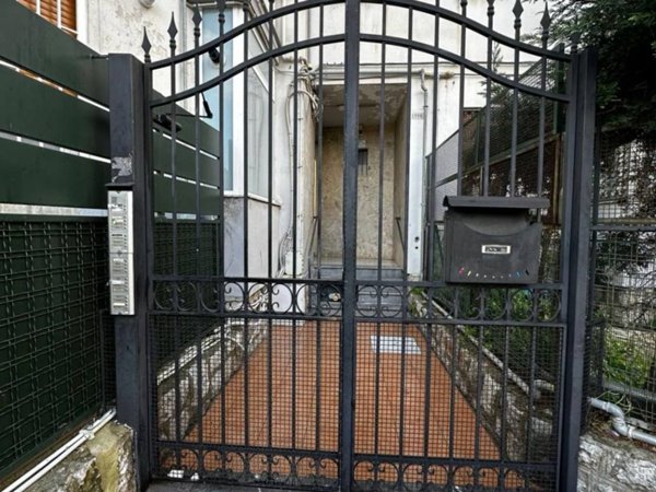 appartamento in vendita a Palermo in zona Baida