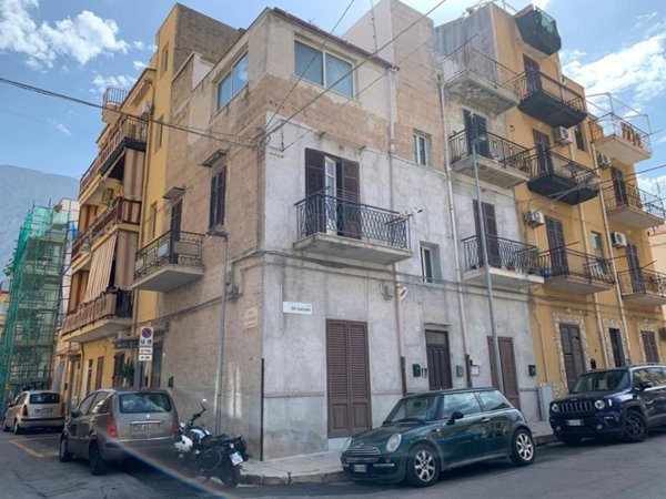 appartamento in vendita a Palermo in zona Sferracavallo