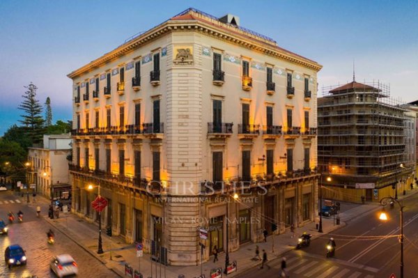 negozio in vendita a Palermo in zona Centro storico