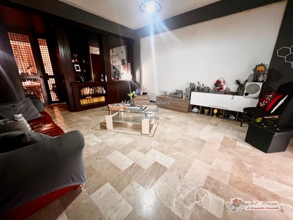 appartamento in vendita a Palermo in zona Chiavelli