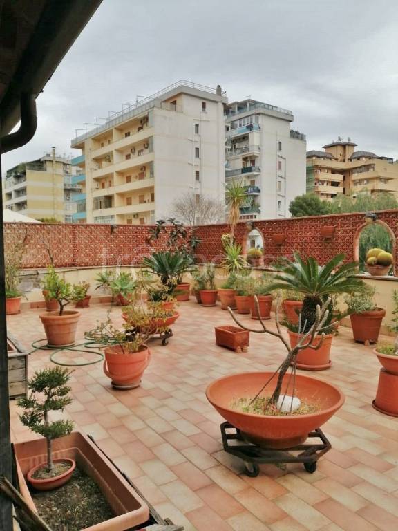 appartamento in vendita a Palermo