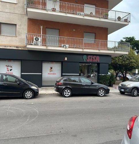negozio in vendita a Palermo in zona Uditore