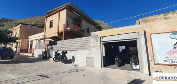 casa indipendente in vendita a Palermo in zona Calatafimi / Cuba