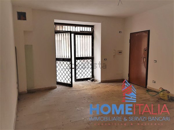 locale commerciale in vendita a Palermo