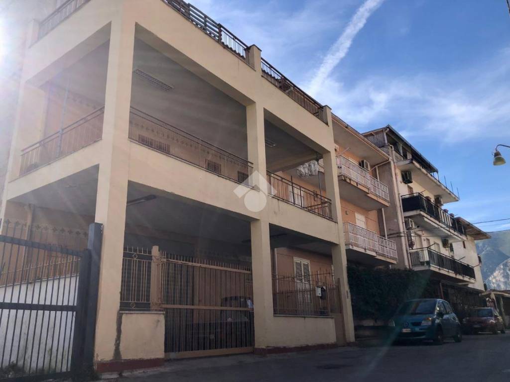 appartamento in vendita a Palermo in zona Croceverde