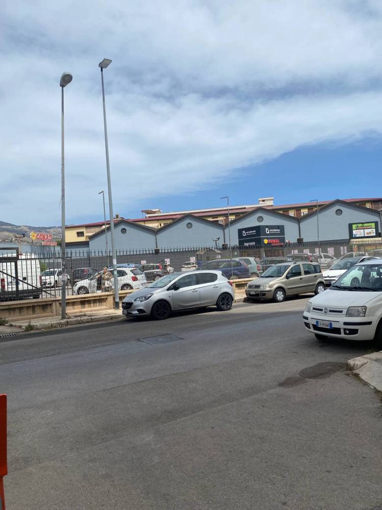 ufficio in vendita a Palermo