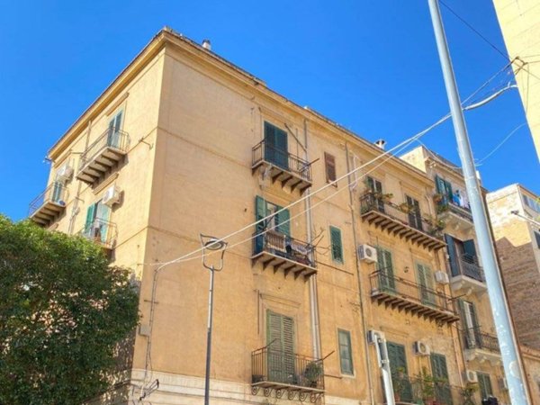 appartamento in vendita a Palermo in zona Libertà