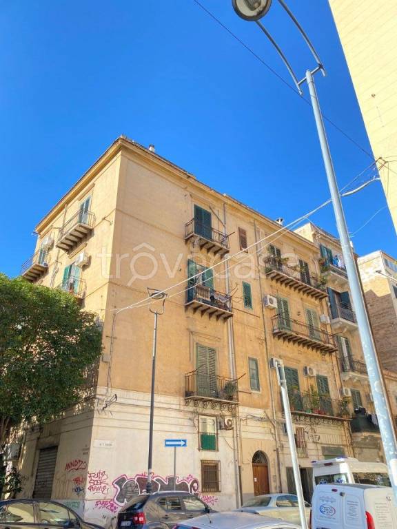 appartamento in vendita a Palermo in zona Libertà