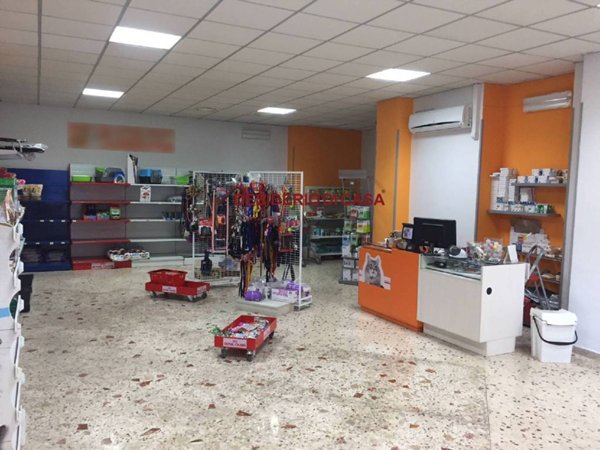 negozio in vendita a Palermo