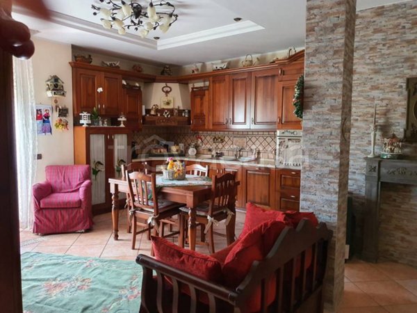 appartamento in vendita a Palermo in zona Montegrappa / Santa Rosalia