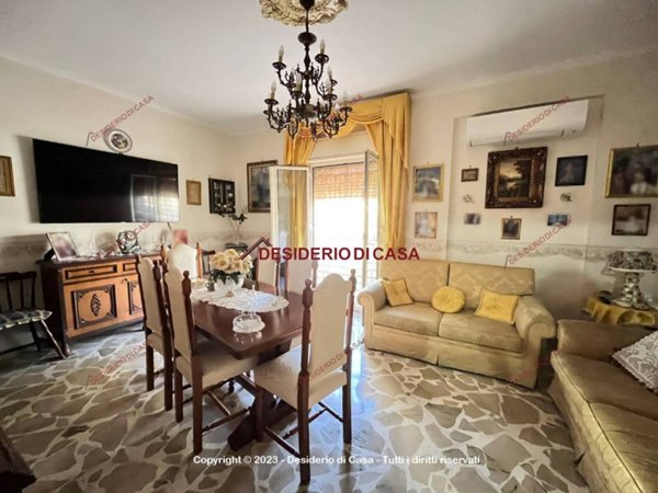 appartamento in vendita a Palermo in zona Chiavelli