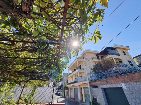 casa indipendente in vendita a Palermo in zona Baida