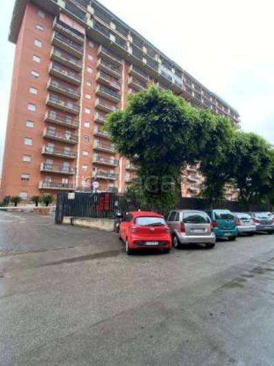 appartamento in vendita a Palermo in zona Zisa