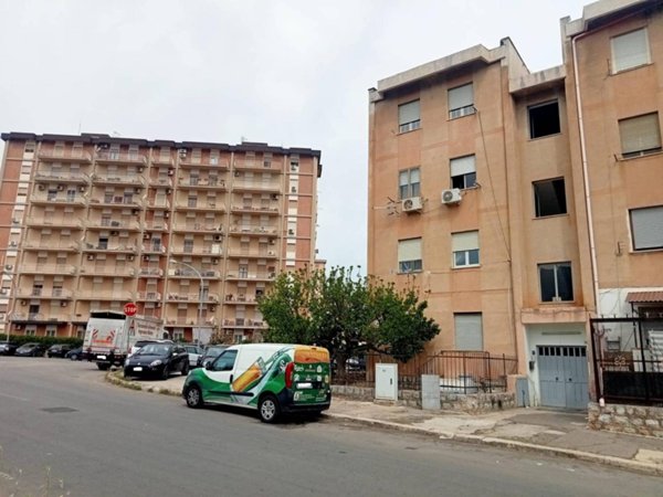 appartamento in vendita a Palermo in zona Montegrappa / Santa Rosalia