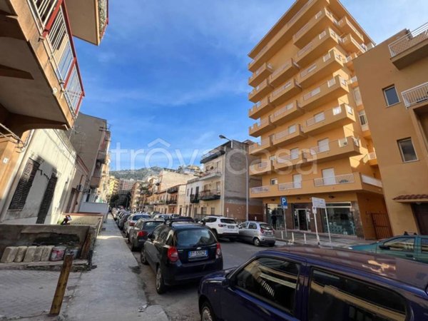 appartamento in vendita a Palermo in zona San Lorenzo