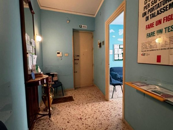 appartamento in vendita a Palermo in zona Politeama