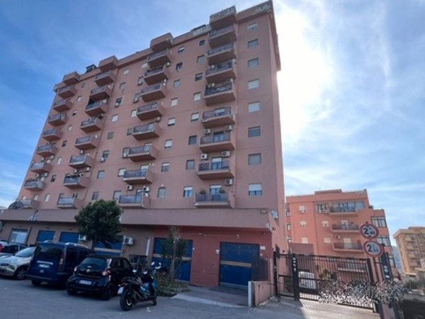 appartamento in vendita a Palermo