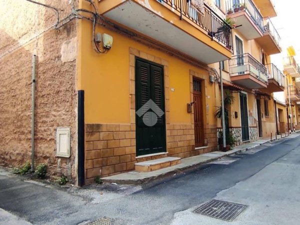 appartamento in vendita a Palermo in zona Tommaso Natale