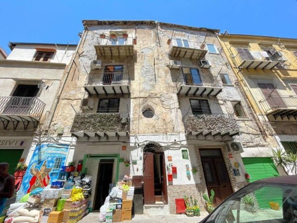appartamento in vendita a Palermo in zona Centro storico