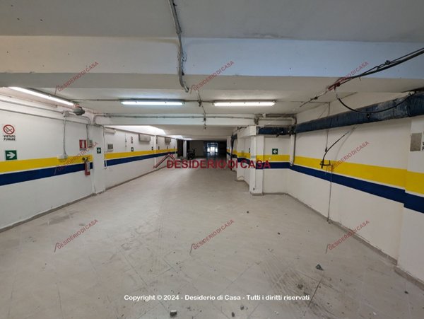 locale di sgombero in vendita a Palermo