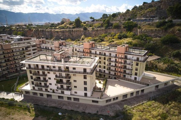 appartamento in vendita a Palermo in zona Arenella/Vergine Maria