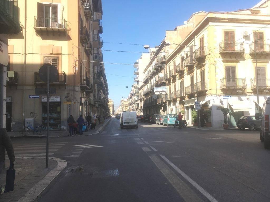 appartamento in vendita a Palermo in zona Oreto