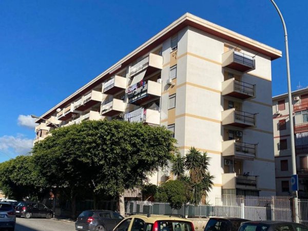 appartamento in vendita a Palermo in zona Acqua dei Corsari
