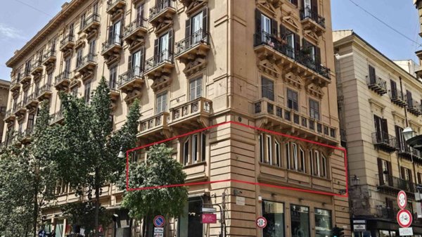 appartamento in vendita a Palermo in zona Centro storico