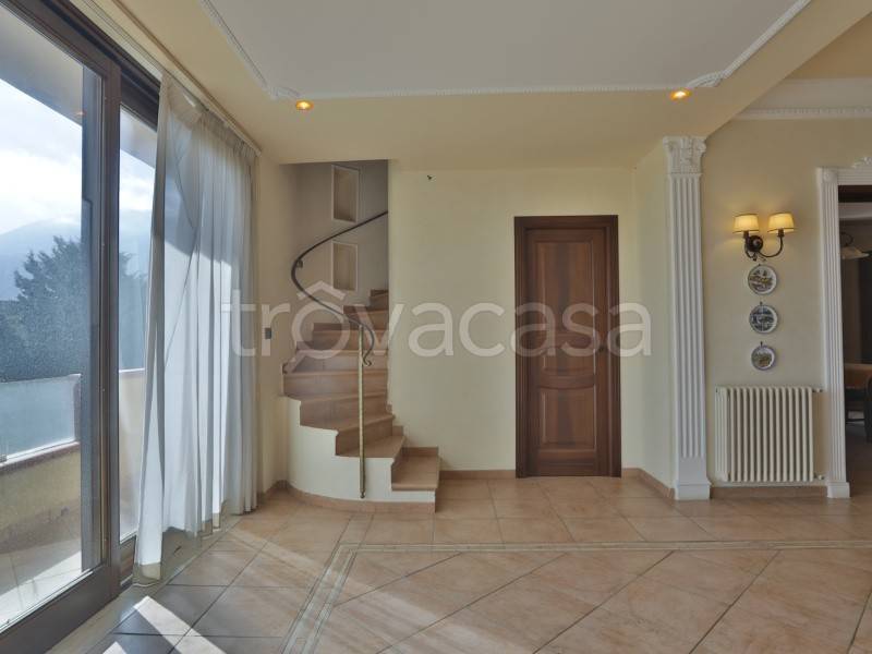 casa indipendente in vendita a Palermo in zona Centro storico