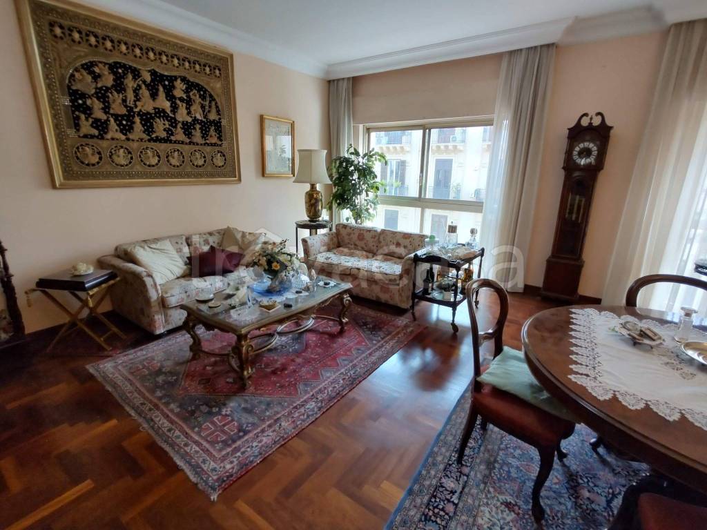 appartamento in vendita a Palermo in zona Libertà