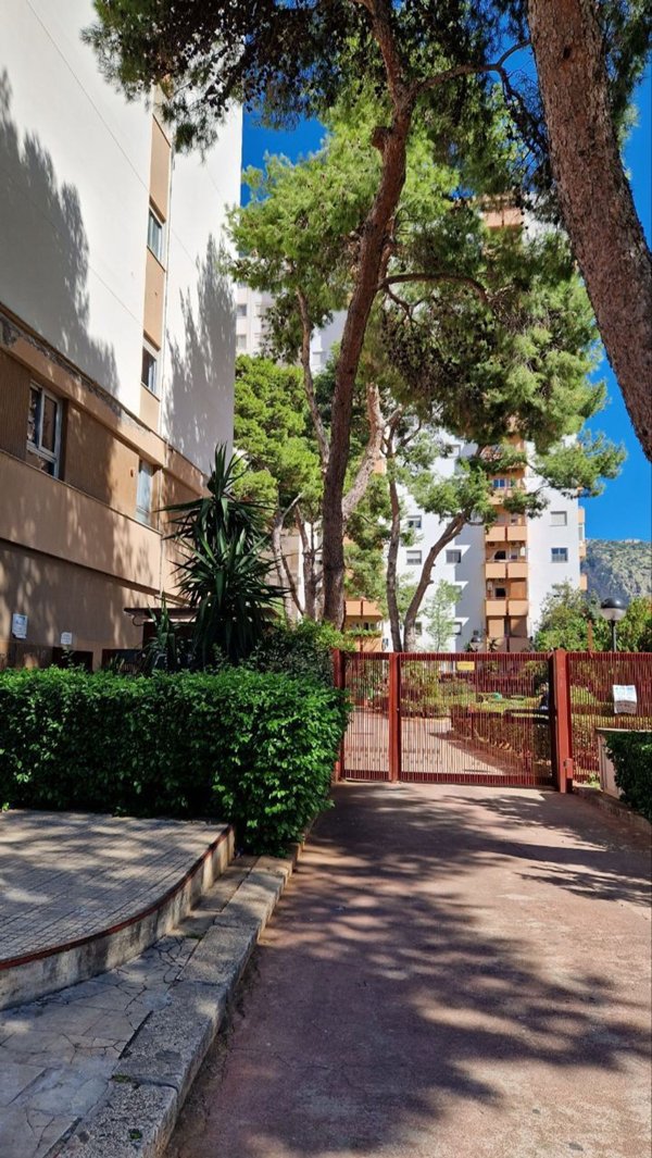 appartamento in vendita a Palermo in zona Resuttana