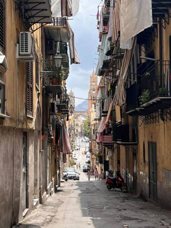 appartamento in vendita a Palermo in zona Centro storico
