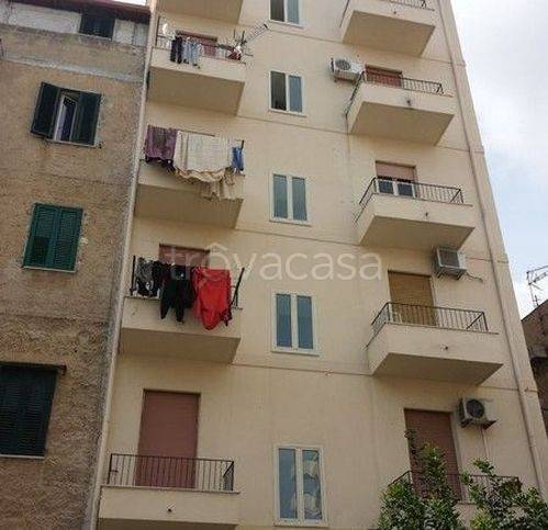 appartamento in vendita a Palermo in zona Montegrappa / Santa Rosalia
