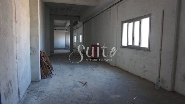 locale di sgombero in vendita a Palermo in zona Oreto