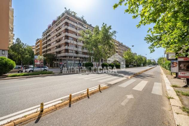 appartamento in vendita a Palermo in zona Politeama