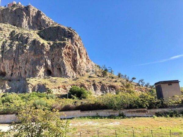 appartamento in vendita a Palermo in zona Montepellegrino