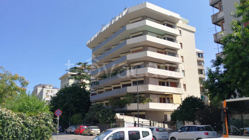 appartamento in vendita a Palermo in zona Libertà