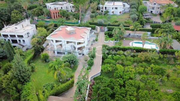 casa indipendente in vendita a Palermo in zona Tommaso Natale