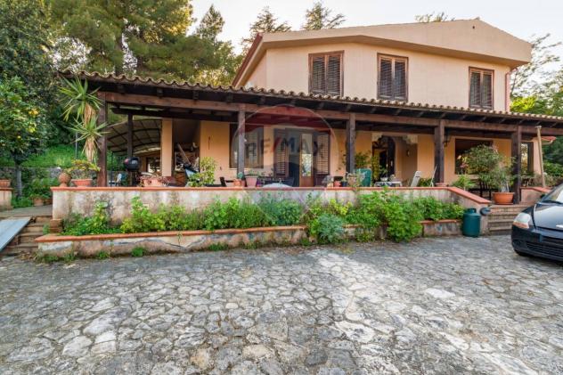 casa indipendente in vendita a Palermo in zona Cruillas