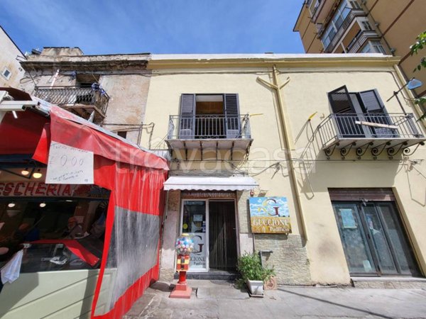 trivano in vendita a Palermo in zona Calatafimi / Cuba
