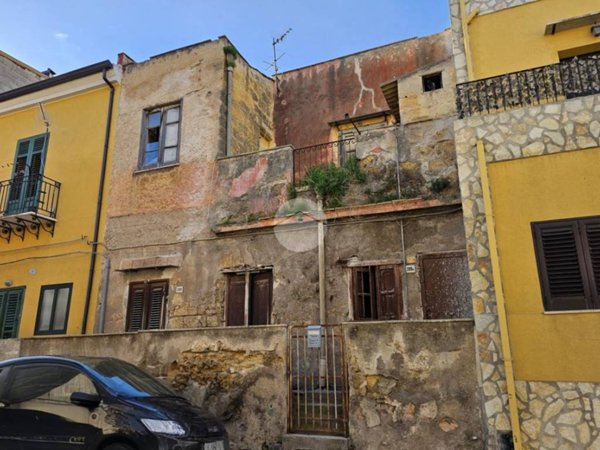 intera palazzina in vendita a Palermo in zona Ciaculli